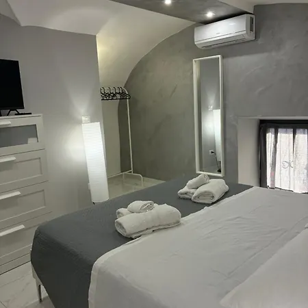 La 75 Stella Semesterbostad